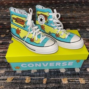 NEW RARE Scooby Doo Mystery Machine Converse